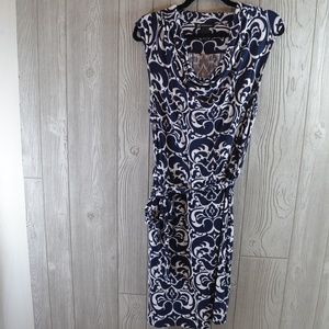 Beautiful sleeveless Stretch Navy Dress LARGE